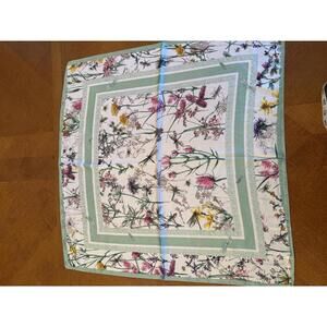 Elegant Floral Print Scarf